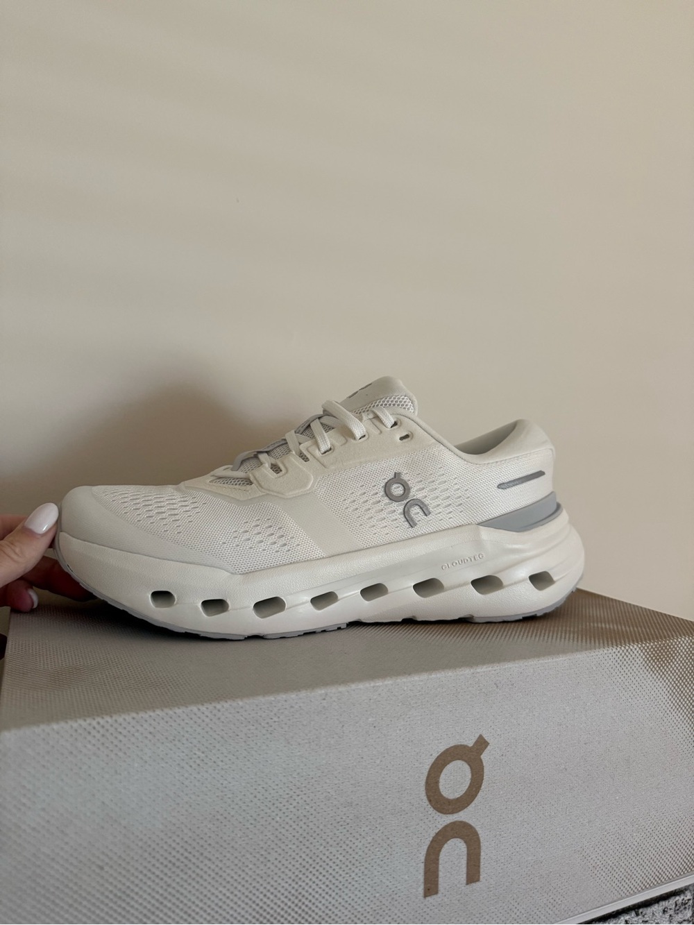 Women’s On Cloud Cloudrunner 3 - Picture 3 of 8